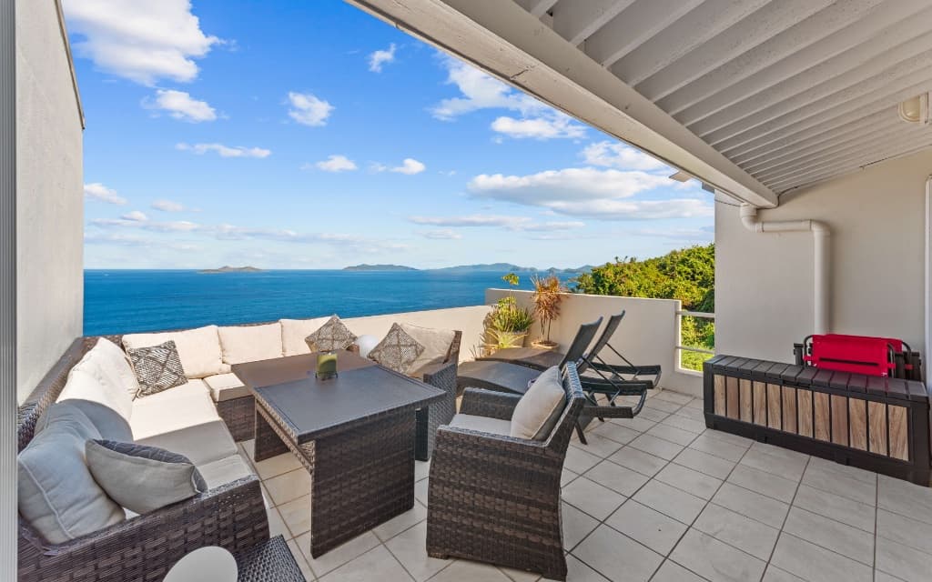 Mahogany Seaview